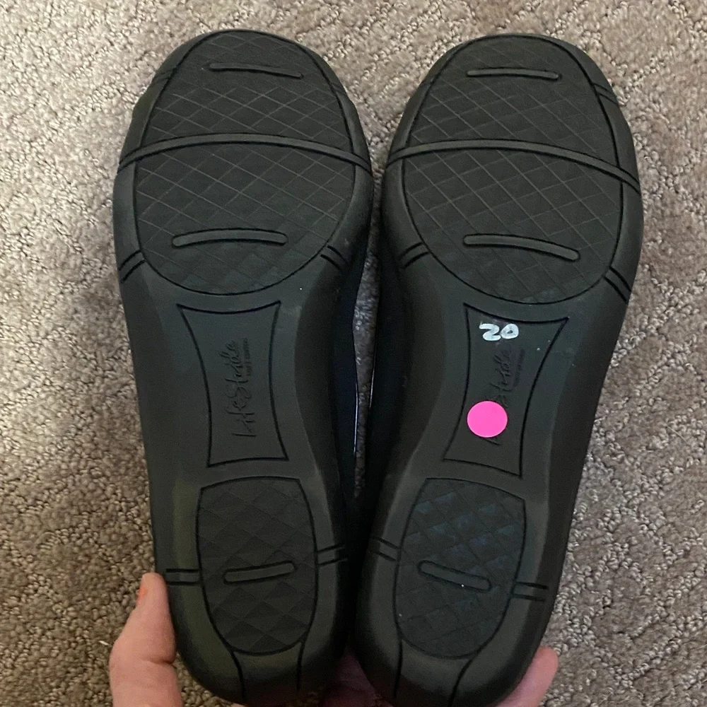 Life Stride Women's Black 8.5M Ballet Flats with Glossy Trim Wedding Guest